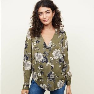 New Look Plus Size Zoe Satin Shirt Size 20